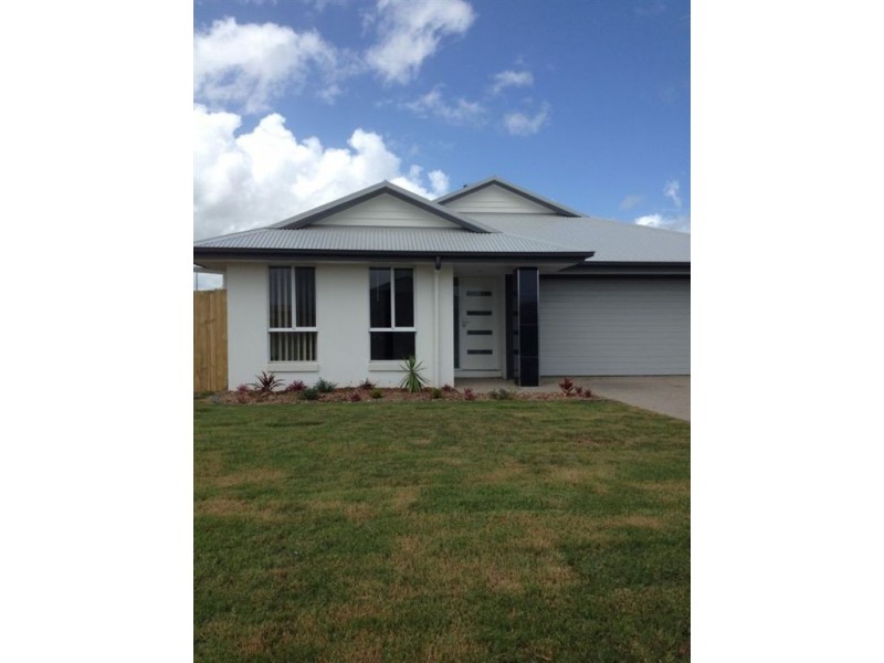 28 Lawrence Street, Walkerston QLD 4751