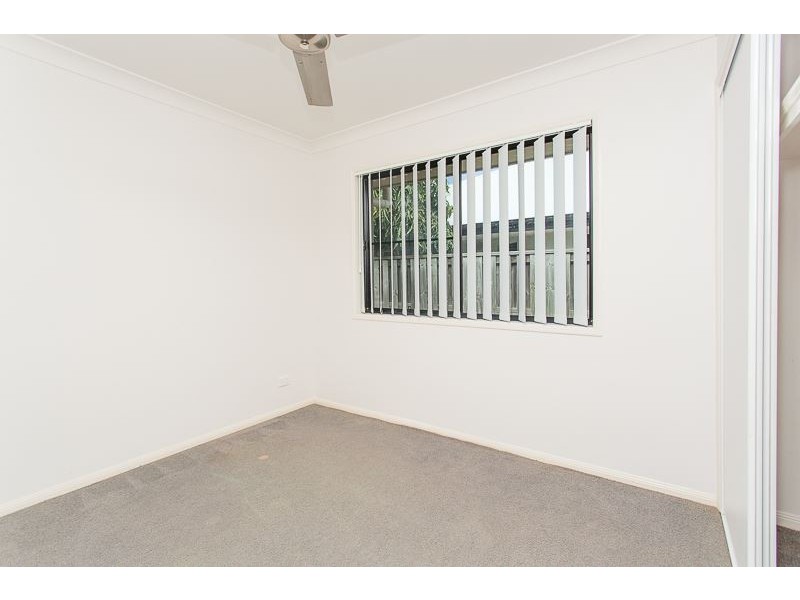 12 Narrabeen Street, Blacks Beach QLD 4740