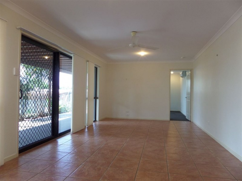 6 Gillies Court, Rural View QLD 4740