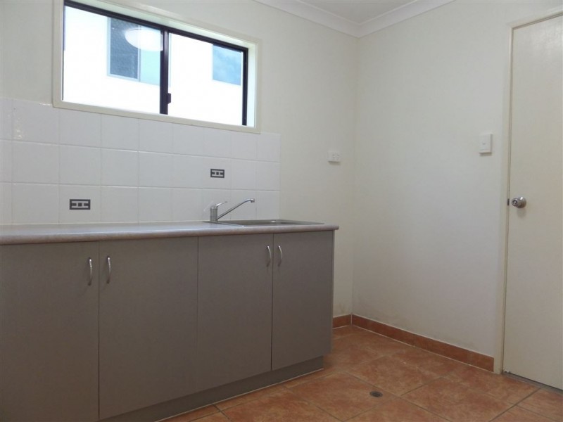 6 Gillies Court, Rural View QLD 4740