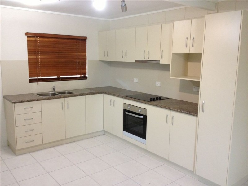 2/36 Hamilton Street, North Mackay QLD 4740