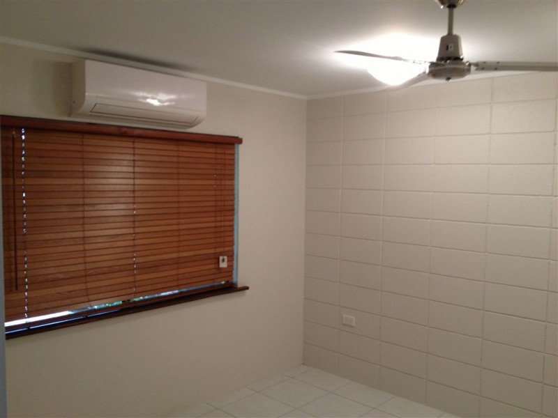 2/36 Hamilton Street, North Mackay QLD 4740