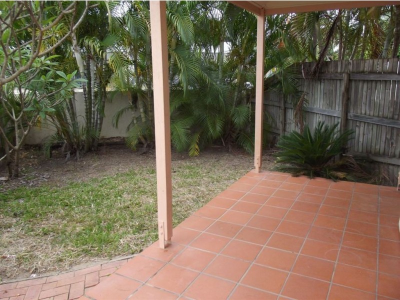 1/63 Shakespeare Street, East Mackay QLD 4740
