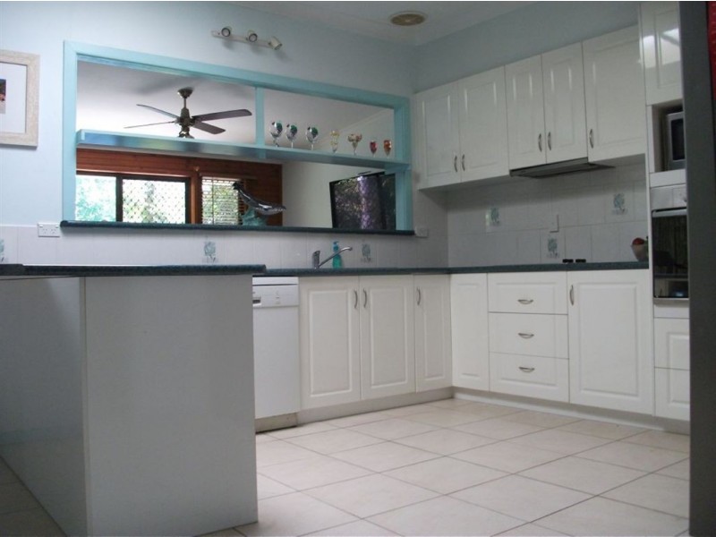 3 Waverley Street, Bucasia QLD 4750