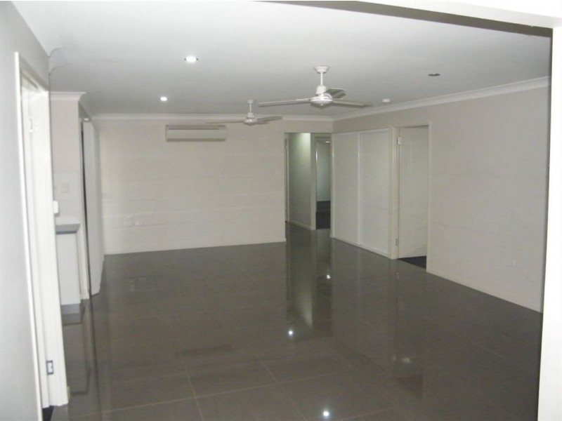 38 Botanical Drive, Ooralea QLD 4740