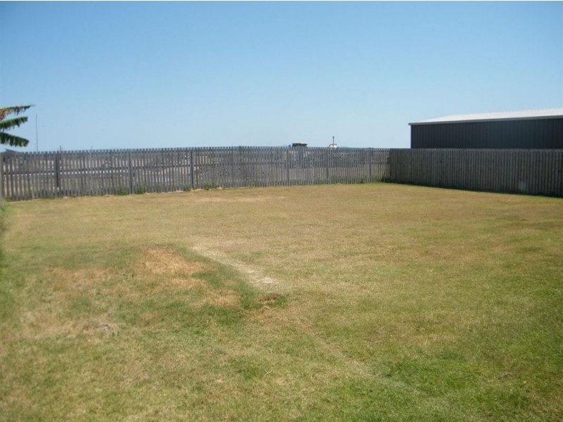 38 Botanical Drive, Ooralea QLD 4740