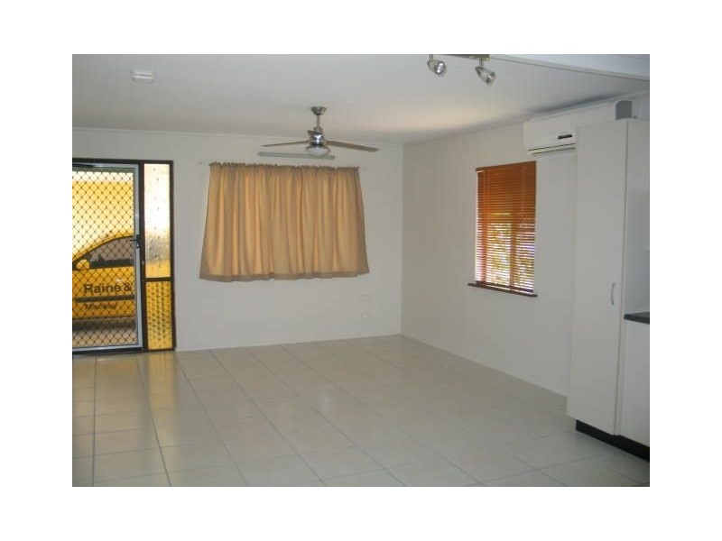 1/36 Hamilton Street, North Mackay QLD 4740