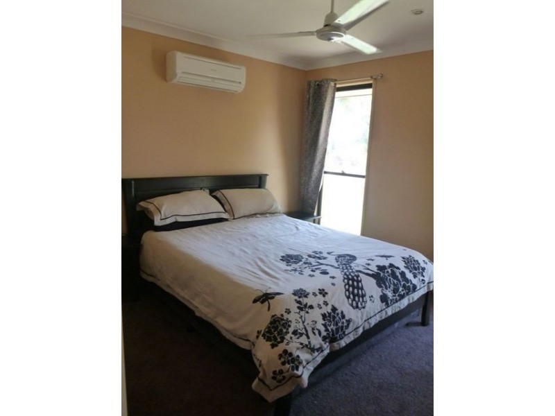 16 Nautilus  Parade, Bucasia QLD 4750