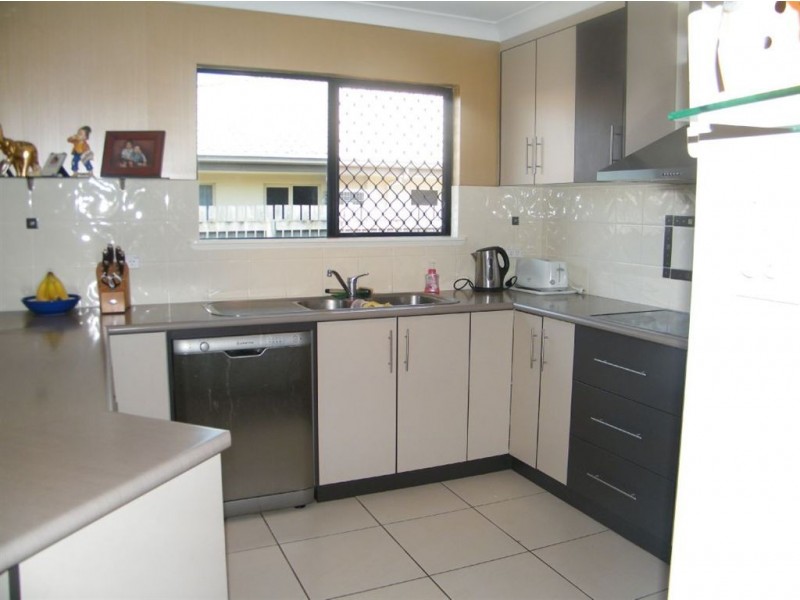 23 Robinson Avenue, Walkerston QLD 4751