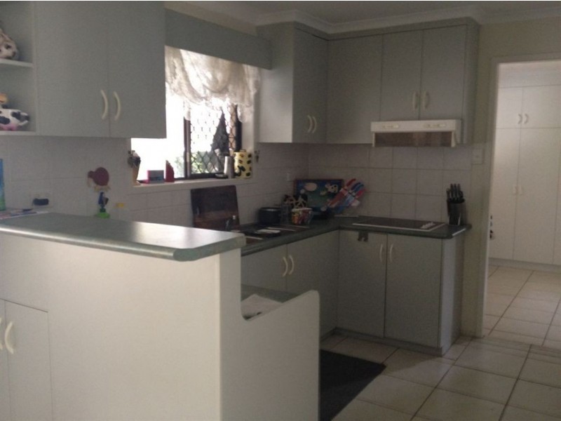 32 Coral Drive, Blacks Beach QLD 4740