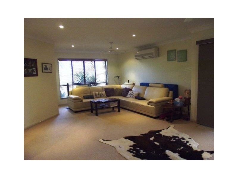 37 Kidston Avenue, Rural View QLD 4740