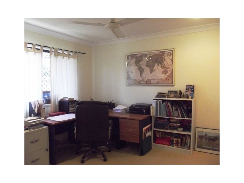 37 Kidston Avenue, Rural View QLD 4740