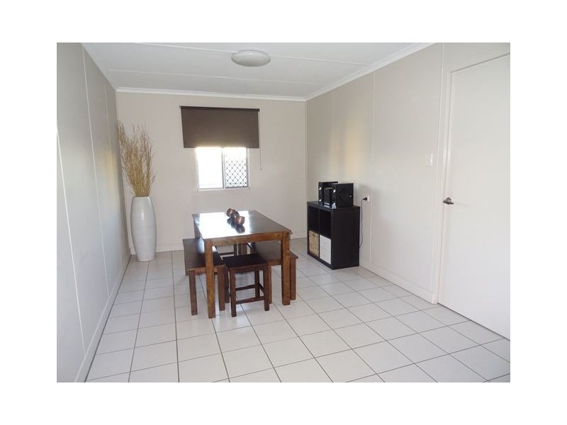 11 Creek Street, North Mackay QLD 4740