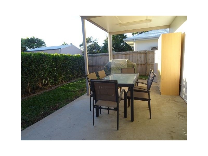 11 Creek Street, North Mackay QLD 4740