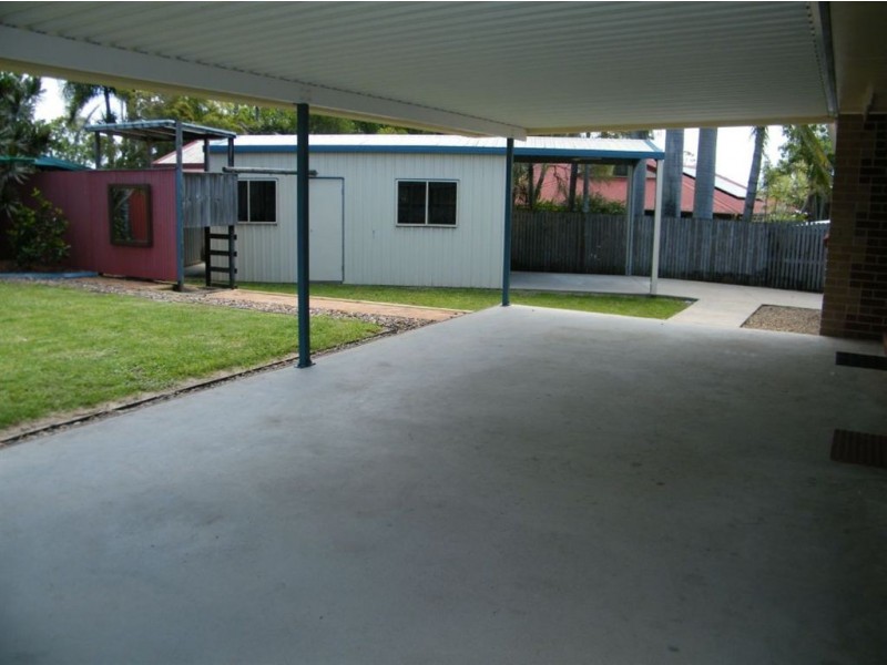 4 Pandanus Street, Beaconsfield QLD 4740