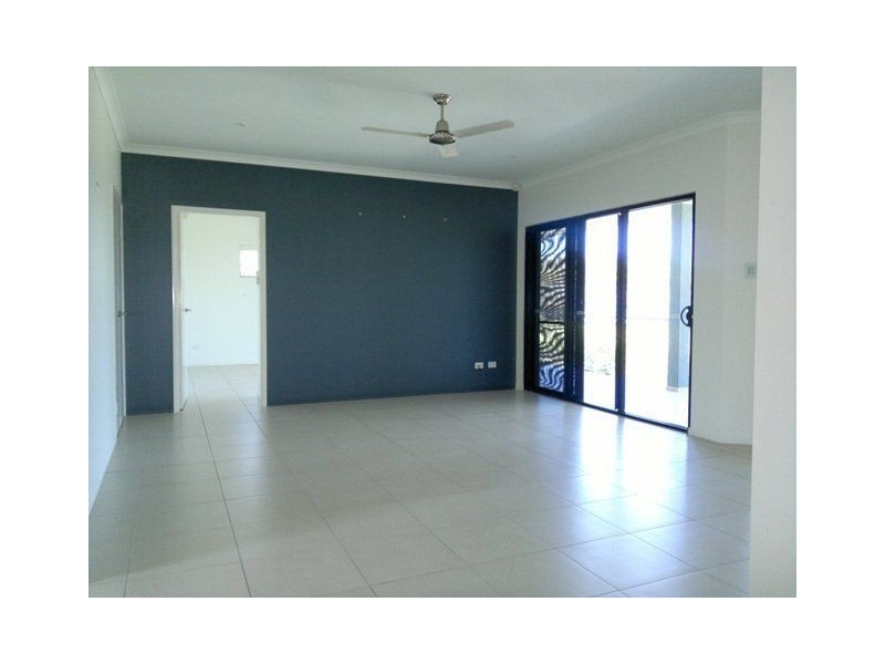 19 Turtle Place, Blacks Beach QLD 4740