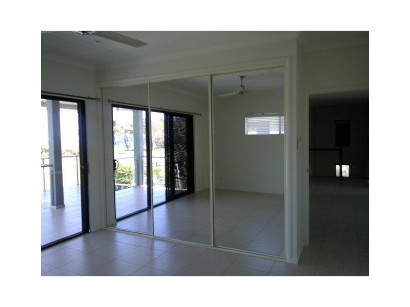 19 Turtle Place, Blacks Beach QLD 4740