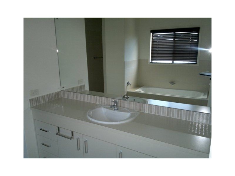 19 Turtle Place, Blacks Beach QLD 4740