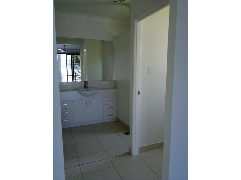 19 Turtle Place, Blacks Beach QLD 4740