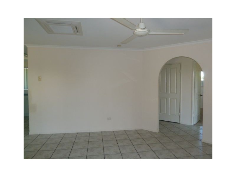 3/381 Bridge Road, Mackay QLD 4740