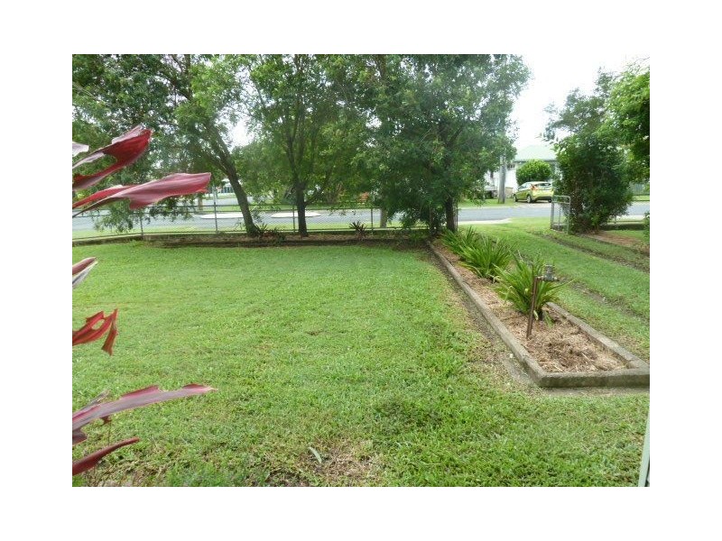 37 Adrian Street, Mackay QLD 4740