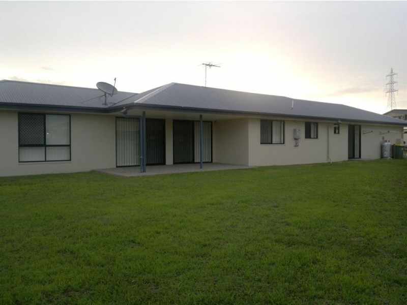 36 Cinnamon Drive, Glenella QLD 4740