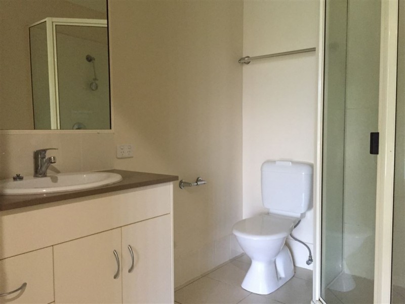 1/4 Coogee Tce, Blacks Beach QLD 4740