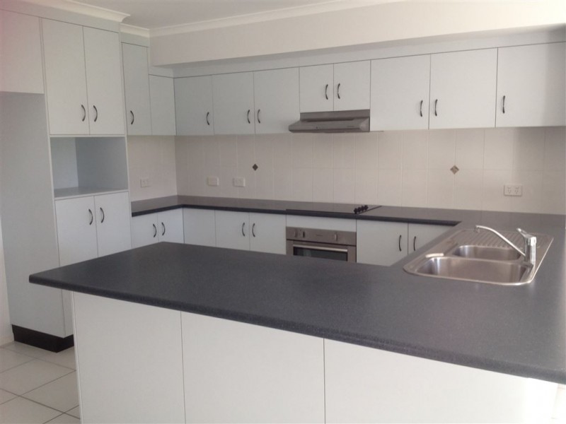 2 Eileen Street, Walkerston QLD 4751
