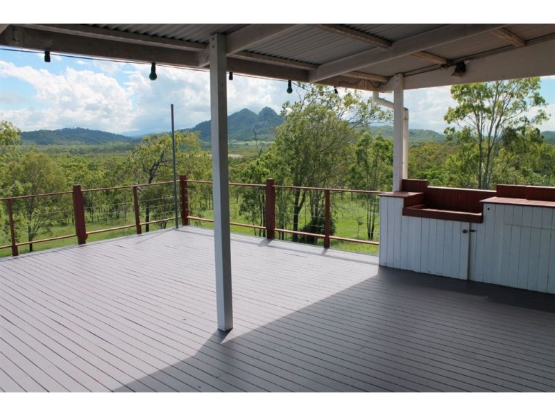 647 Cape Hillsborough Road, Seaforth QLD 4741