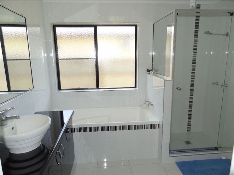 38 Hangan Street, Bucasia QLD 4750