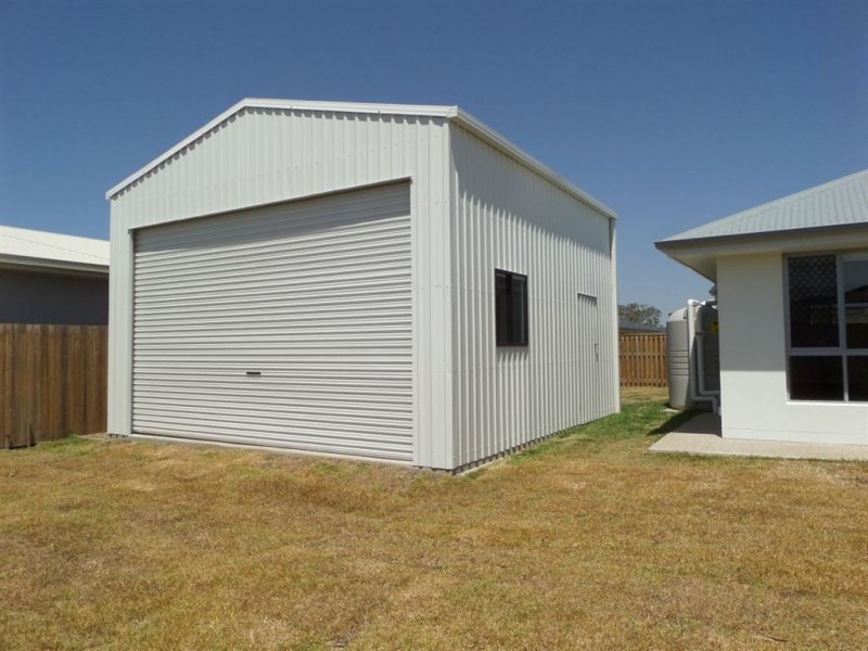 1 Goldwyn Close, Ooralea QLD 4740