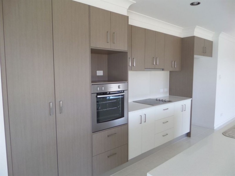 1 Goldwyn Close, Ooralea QLD 4740