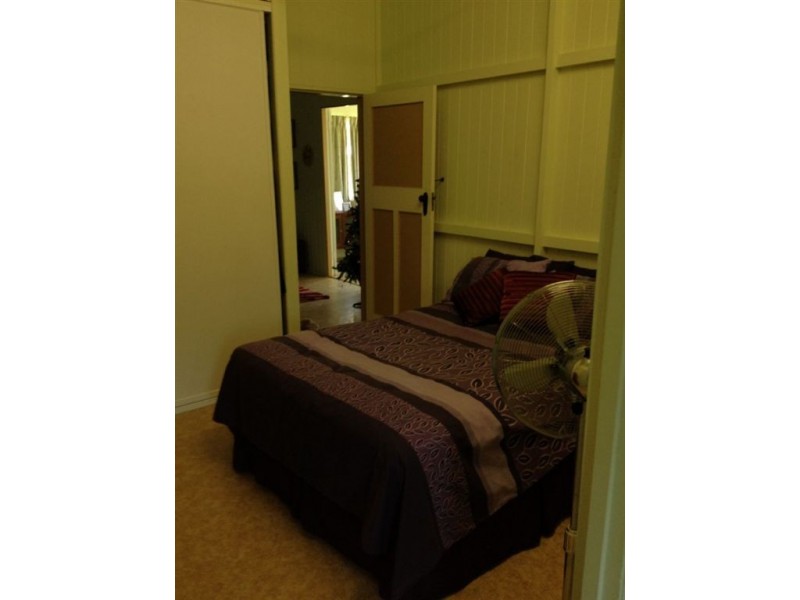 423 Bridge Road, West Mackay QLD 4740