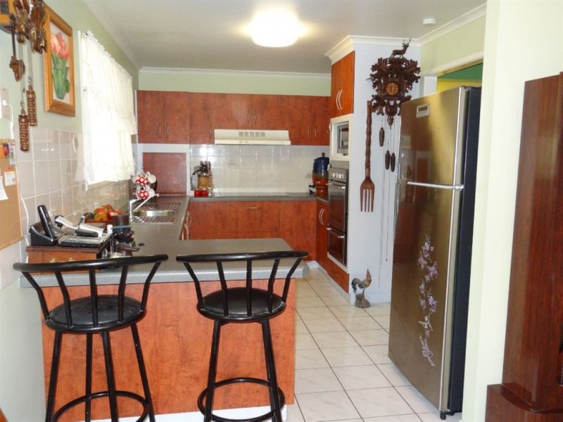 10 Bergmans Road, Walkerston QLD 4751