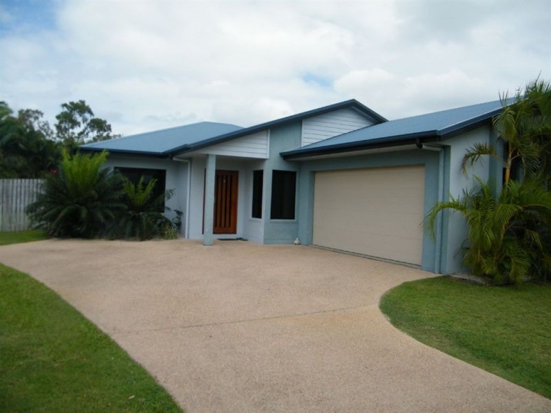 1 Corella Way, Blacks Beach QLD 4740