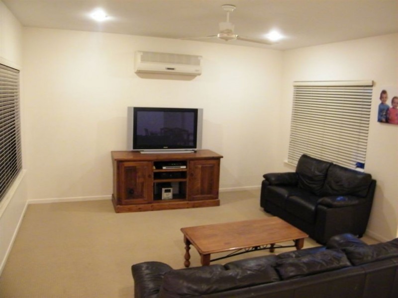 1 Corella Way, Blacks Beach QLD 4740