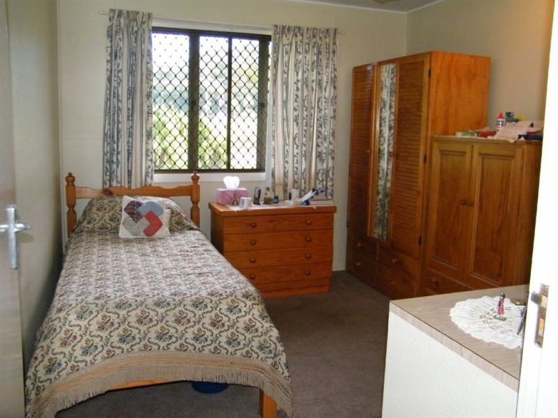 2 Macquarie Street, Mount Pleasant QLD 4740