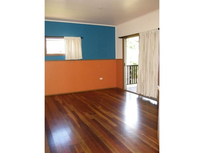 5 Bracken Street, Slade Point QLD 4740