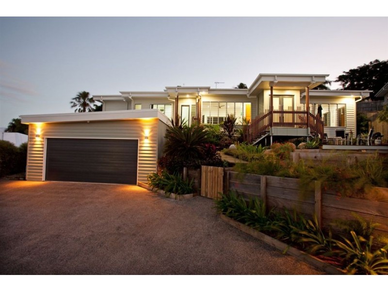 16 Cosford Drive, Eimeo QLD 4740