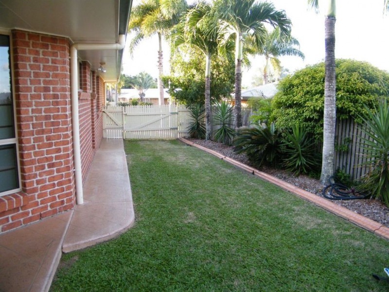 32 McCormack Avenue, Rural View QLD 4740