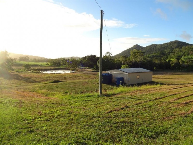 116 Cape Hillsborough Road, Ball Bay QLD 4741