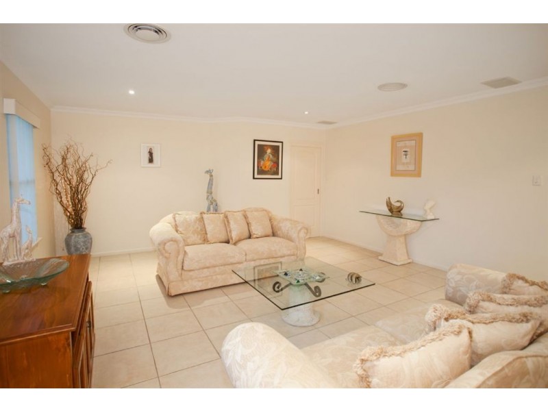 3 Cuttlefish Court, East Mackay QLD 4740