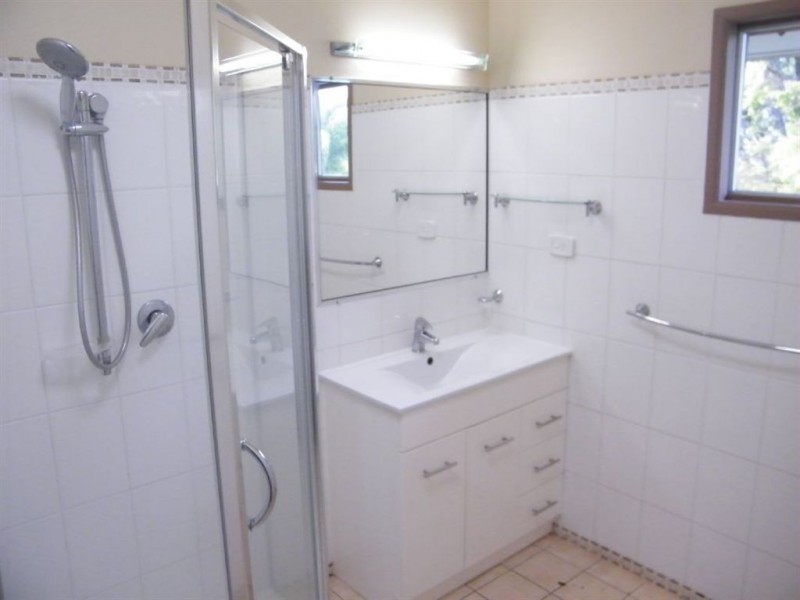 16 Tulloch Street, Ooralea QLD 4740