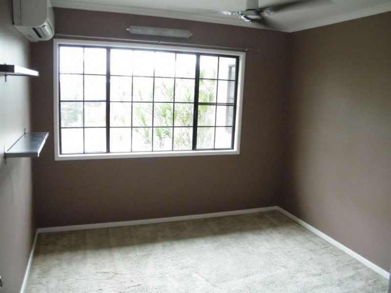 16 Tulloch Street, Ooralea QLD 4740