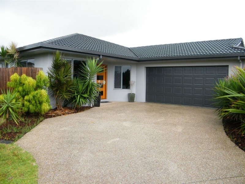 3 Colonial Street, Ooralea QLD 4740