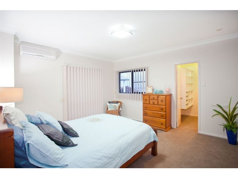 7 Rainbow Crescent, Blacks Beach QLD 4740