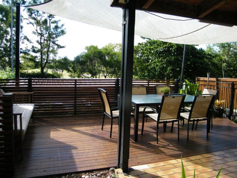 11 McCready Street, Rural View QLD 4740