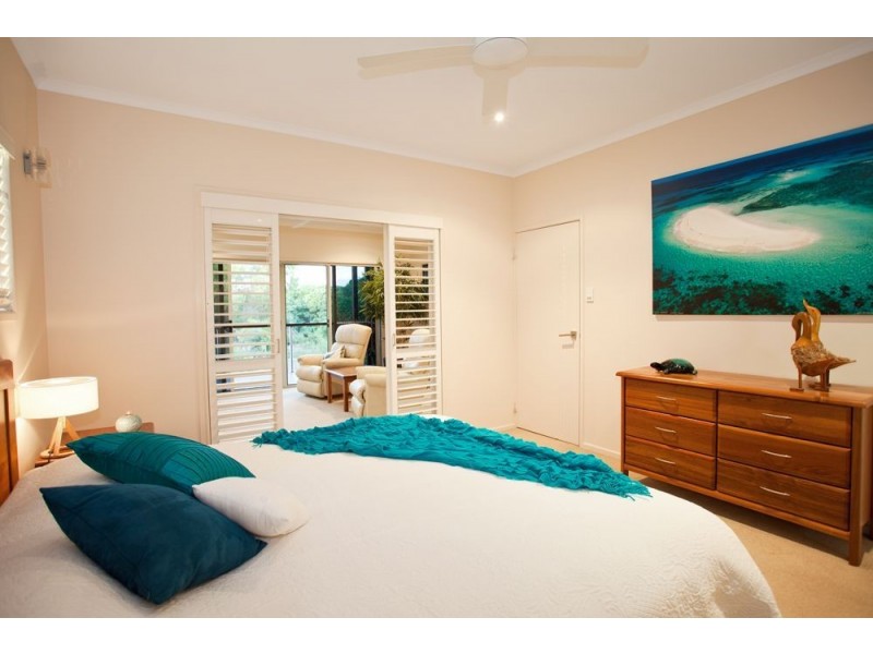 17 Seafarer Court, Blacks Beach QLD 4740