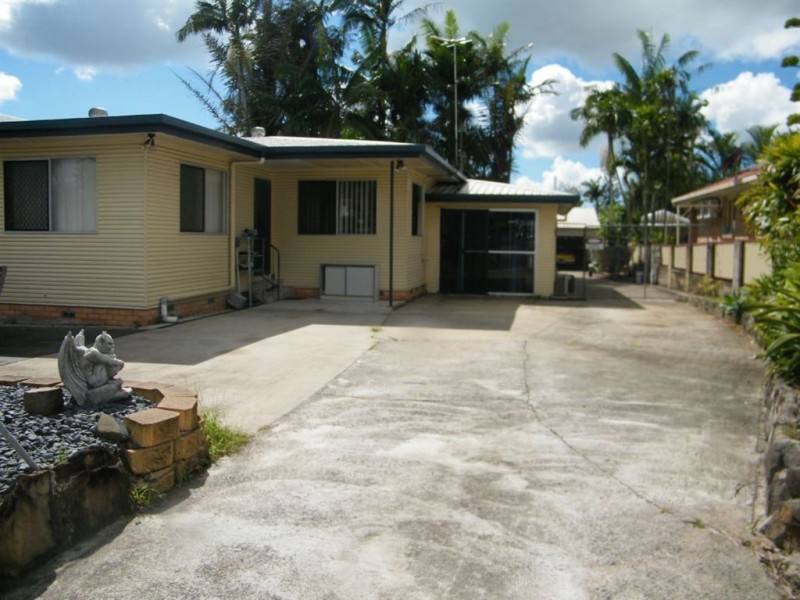 44 Davey Street, Glenella QLD 4740