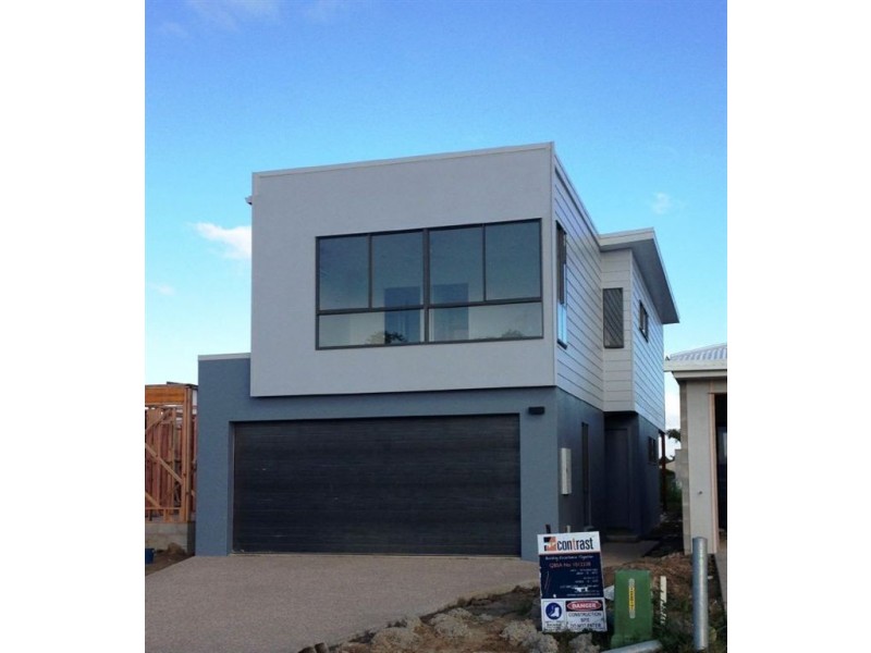 8 Reflection Street, Mackay QLD 4740